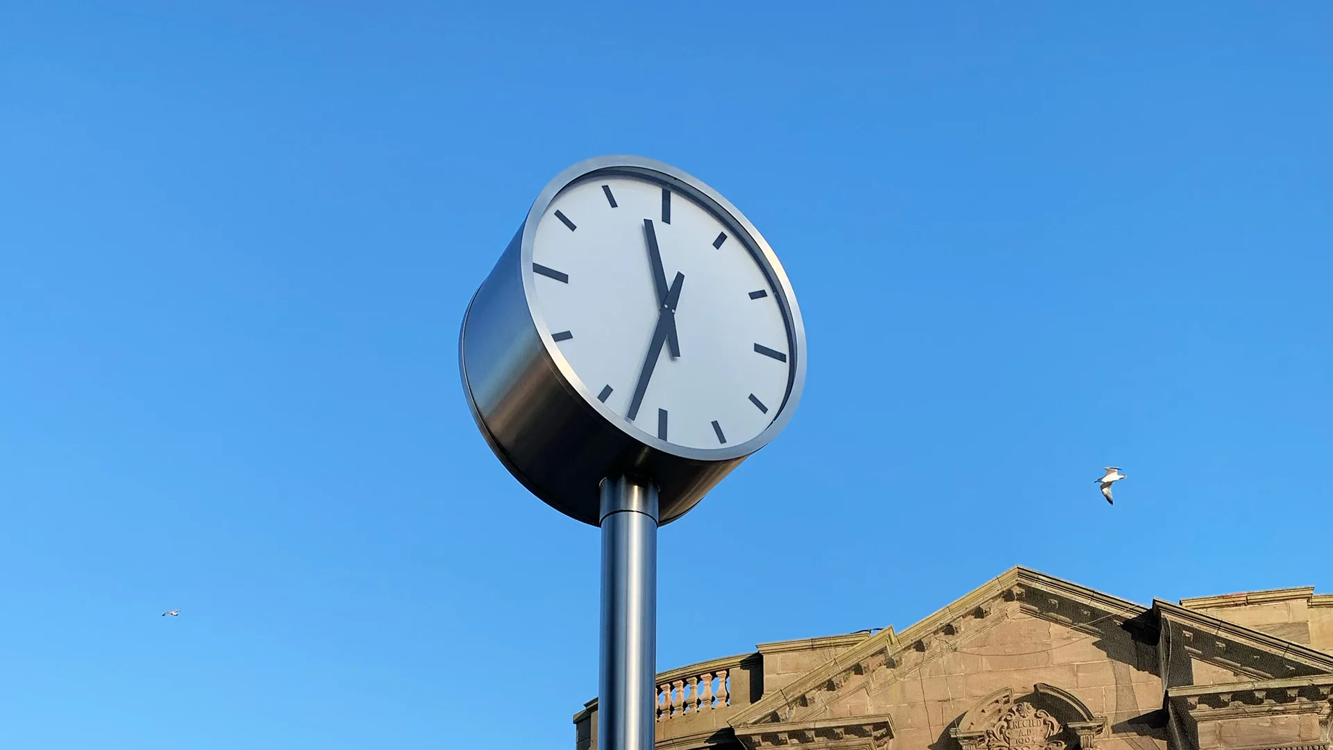 Bespoke Street Clocks